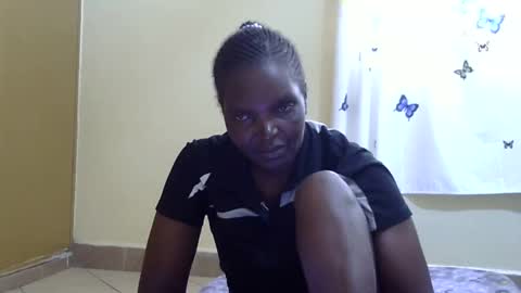 slimmygal online show from February 18, 8:16 am