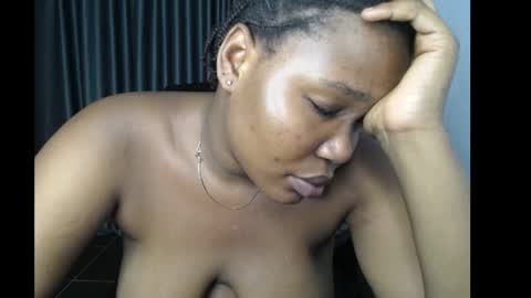 Jemila online show from December 2, 1:25 am