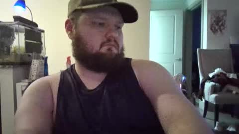 Snapshot of slipinside3 chatting on December 16, 5:12 am Matt online show from December 16, 5:12 am