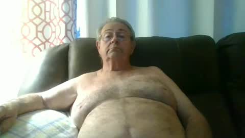 slippery_duck online show from June 26, 10:52 am