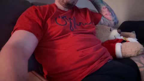 just chillin online show from December 26, 3:10 pm