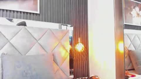 slut_milf_ online show from December 19, 7:43 pm