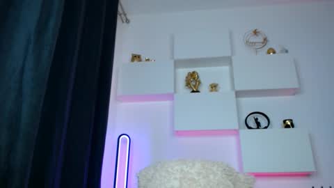 Ariana online show from February 18, 7:37 am