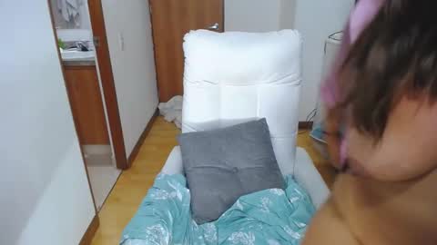 Snapshot of slutdirty1xxx chatting on December 28, 8:15 pm Slutdirtyxxx online show from December 28, 8:15 pm