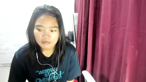 Snapshot of slutgirl27884425 chatting on March 2, 3:30 pm ANGELICA online show from March 2, 3:30 pm