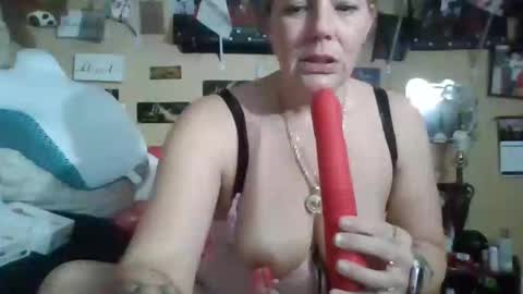 slutqueen_love online show from October 26, 10:54 am
