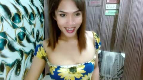 Snapshot of slutqueen_raz chatting on July 25, 9:01 pm Raz online show from July 25, 9:01 pm