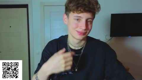 sluttsavage online show from March 28, 2:44 am