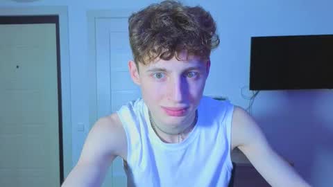 sluttsavage online show from March 30, 9:16 pm