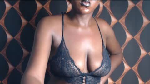 Snapshot of sluttx_choco chatting on July 15, 2:55 pm sluttx_choco online show from July 15, 2:55 pm
