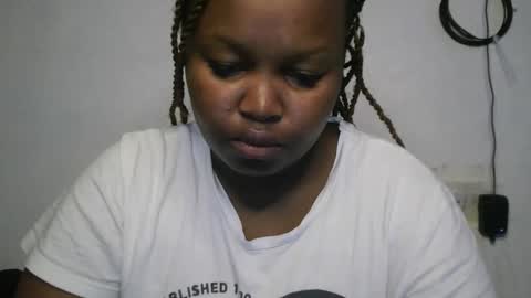 slutty_shan online show from October 19, 5:30 am
