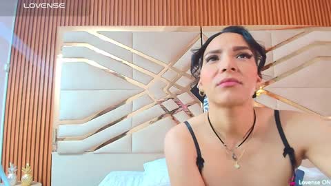Snapshot of sluttyandmature chatting on February 3, 12:47 pm MARCELA online show from February 3, 12:47 pm