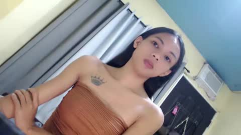 CHIE CHIE online show from March 3, 2:01 pm