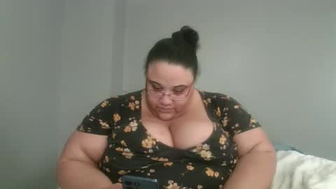 Jessica online show from April 10, 2:44 pm