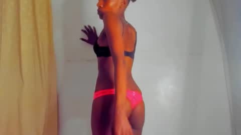 Sexyslutt online show from March 10, 9:53 pm