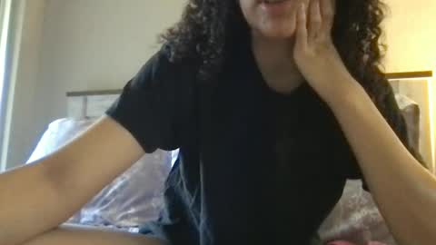 Snapshot of sluttywife01 chatting on October 4, 12:19 am sluttywife01 online show from October 4, 12:19 am