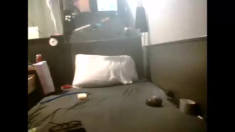 slutviki online show from April 7, 12:11 am