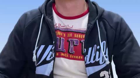 Snapshot of slvbcn75 chatting on November 16, 8:47 pm slvbcn75 online show from November 16, 8:47 pm