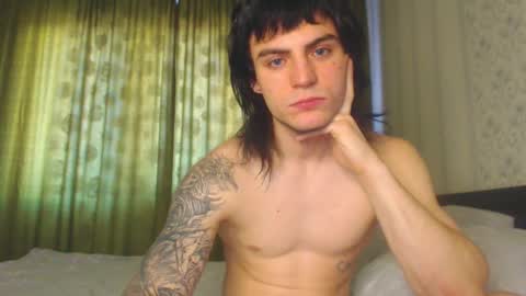 Gus online show from October 21, 8:26 am