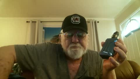 Snapshot of slydevi1 chatting on October 13, 9:37 pm Slydevil online show from October 13, 9:37 pm