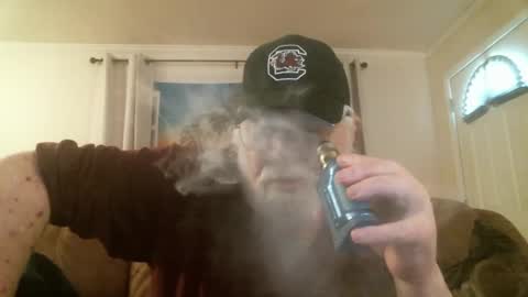 Snapshot of slydevi1 chatting on November 16, 5:40 pm Slydevil online show from November 16, 5:40 pm