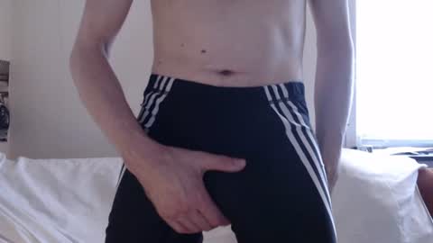 SLUTYBOY online show from June 24, 9:52 am