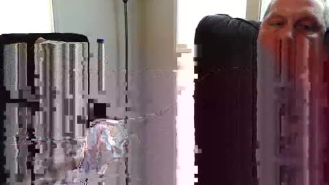 Snapshot of small_weener18 chatting on November 22, 5:45 pm small_weener18 online show from November 22, 5:45 pm