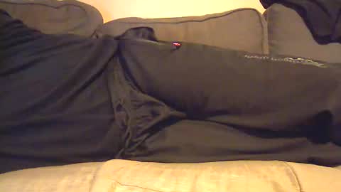 Snapshot of smallandshy1980 chatting on January 15, 11:48 am smallandshy1980 online show from January 15, 11:48 am