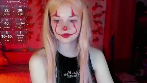 Snapshot of smallimpmeili chatting on October 18, 8:09 pm smallimpmeili online show from October 18, 8:09 pm