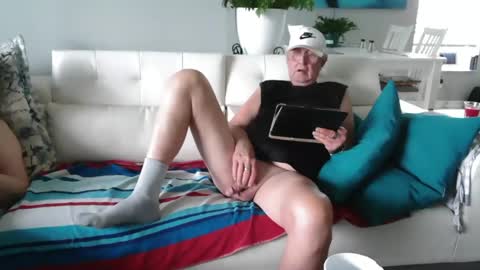Daddy online show from May 28, 3:31 pm