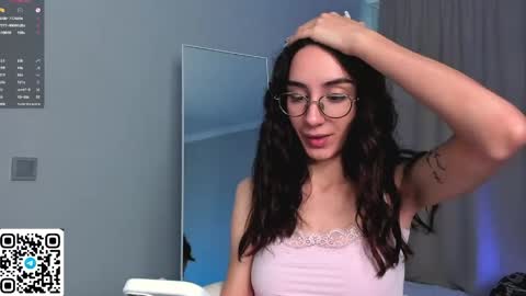 Elizabeth online show from April 13, 6:52 am