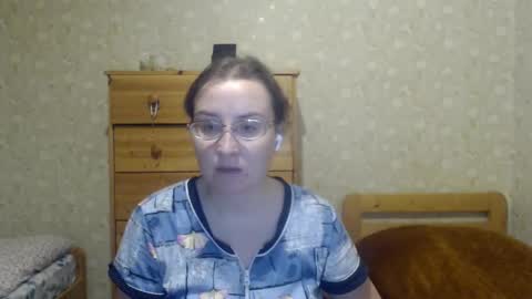 smart_rose online show from March 11, 4:18 pm
