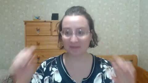 smart_rose online show from October 4, 1:53 pm