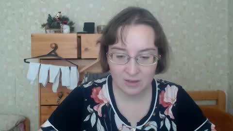 smart_rose online show from February 15, 12:58 pm