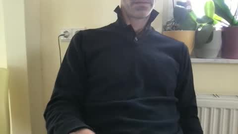 Snapshot of smart_sex69 chatting on February 18, 12:01 pm smart_sex69 online show from February 18, 12:01 pm