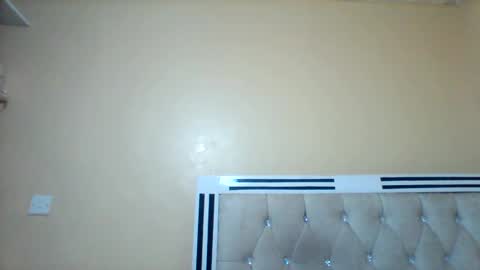 Snapshot of smartqueen1 chatting on February 6, 1:32 am Katerina online show from February 6, 1:32 am