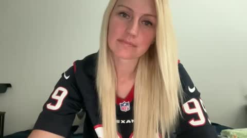 smexxii93 online show from April 17, 4:21 pm