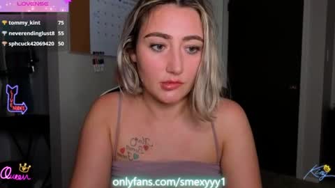 Snapshot of smexy_bun chatting on June 25, 11:42 pm Smexy online show from June 25, 11:42 pm