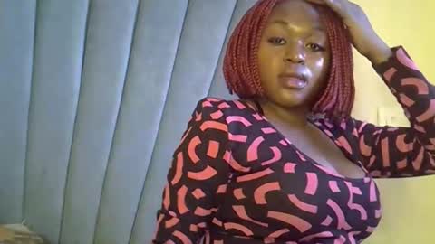 smiley_berry online show from September 12, 2:17 pm