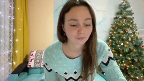 Snapshot of smiling_riddle chatting on January 16, 2:08 pm smiling_riddle online show from January 16, 2:08 pm
