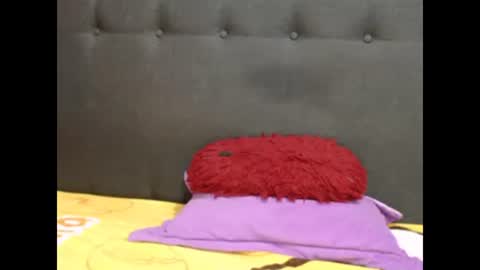 smilingbutt online show from October 31, 2:56 am