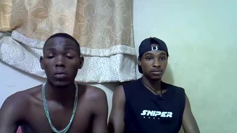 smilzzz online show from April 11, 7:45 am