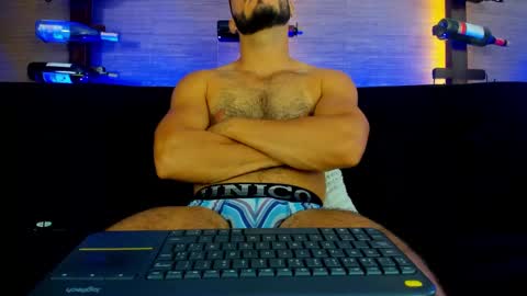 smith 994 online show from February 1, 8:16 pm