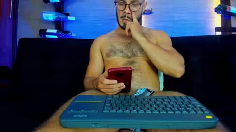 smith 994 online show from February 1, 11:58 pm