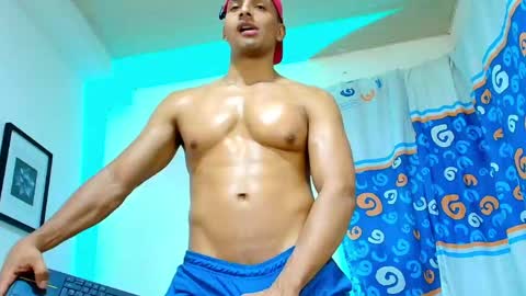 Snapshot of smith_fitness chatting on May 31, 4:20 am Smith Fitness online show from May 31, 4:20 am