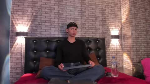 Smith online show from April 14, 7:42 pm