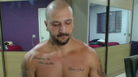 Snapshot of smithduke chatting on February 26, 12:03 pm smithduke online show from February 26, 12:03 pm