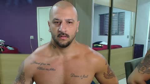 Snapshot of smithduke chatting on March 5, 2:12 pm smithduke online show from March 5, 2:12 pm