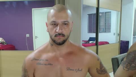 Snapshot of smithduke chatting on March 6, 10:04 pm smithduke online show from March 6, 10:04 pm