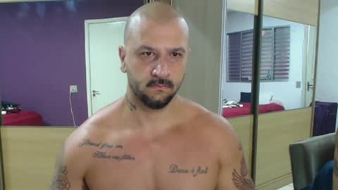 Snapshot of smithduke chatting on March 12, 10:59 am smithduke online show from March 12, 10:59 am